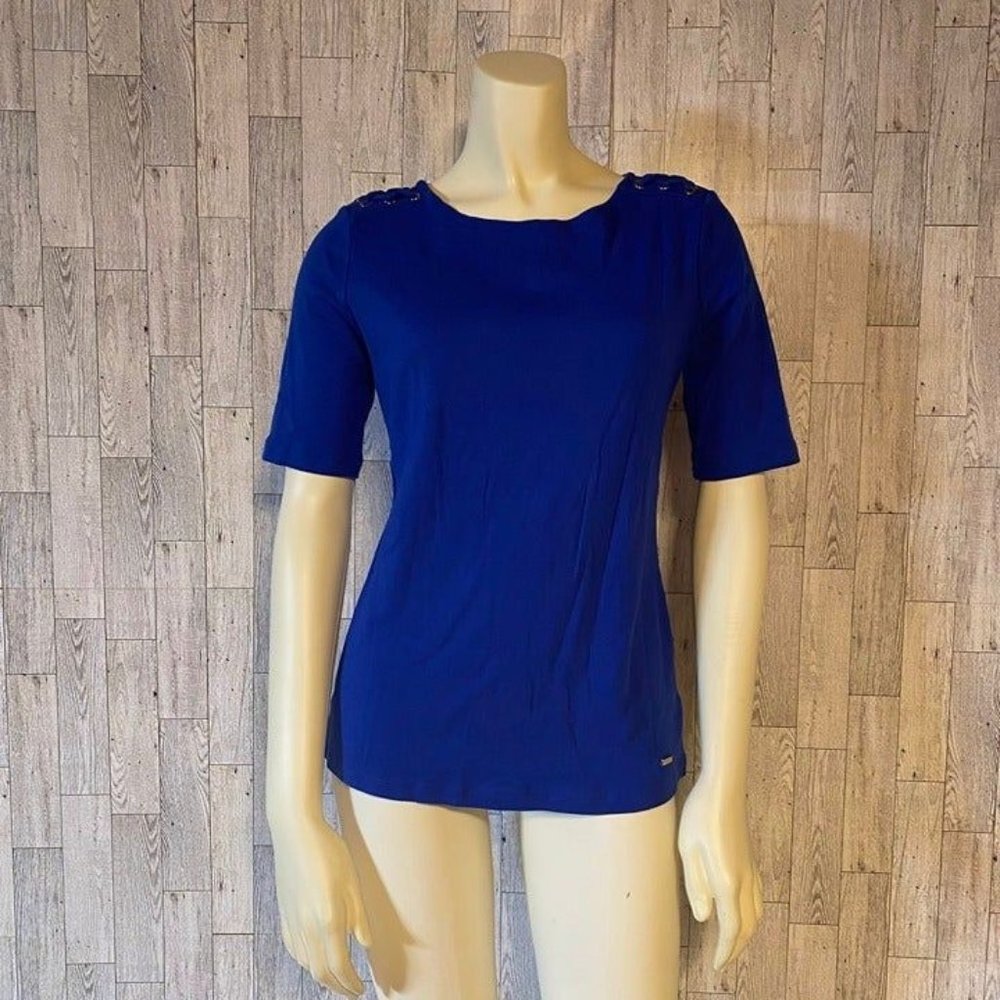 Ellen Tracy Royal Blue Women's Top with embellishment on Shoulder Size Medium